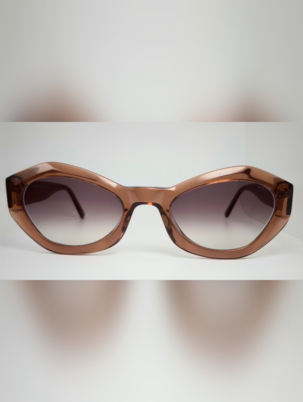 Francois. Smoke pink Cat-Eye Women's Eyewear. Faceted Front.